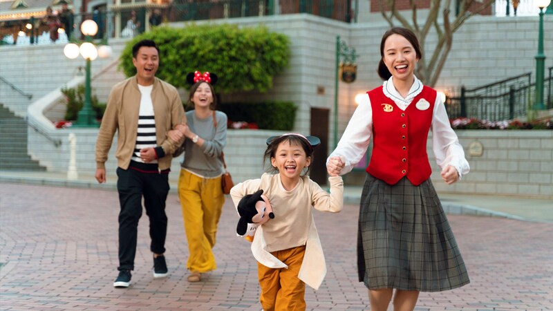 フォロー ユア ドリーム ガイド付きツアー ツアー 香港ディズニーランド